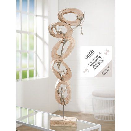 Socha Lezec "Climb"
