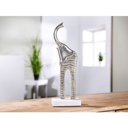 Socha slon světle stříbrná, 38 cm