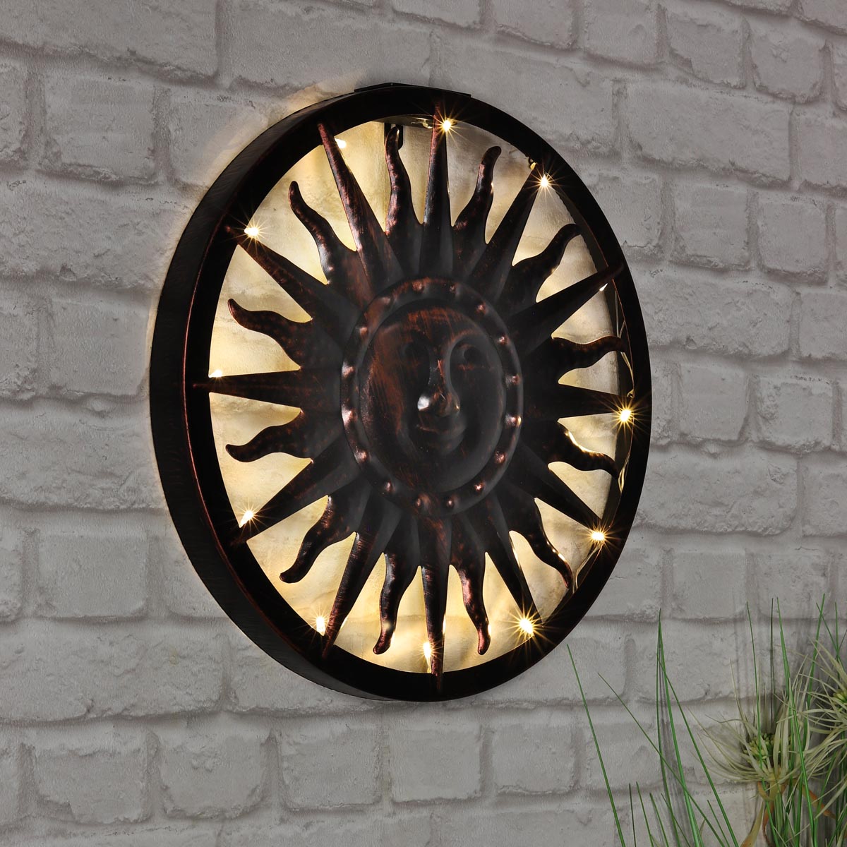 LED Solární nástěnná kovová dekorace Slunce