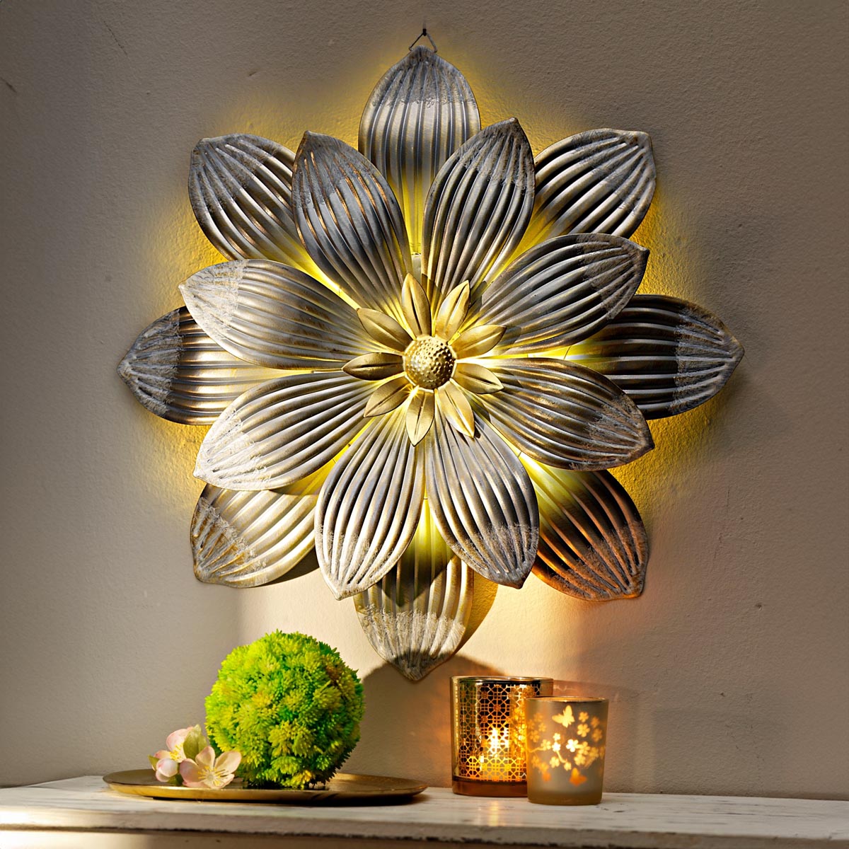 E-shop Weltbild Nástěnná LED dekorace Zlatý květ