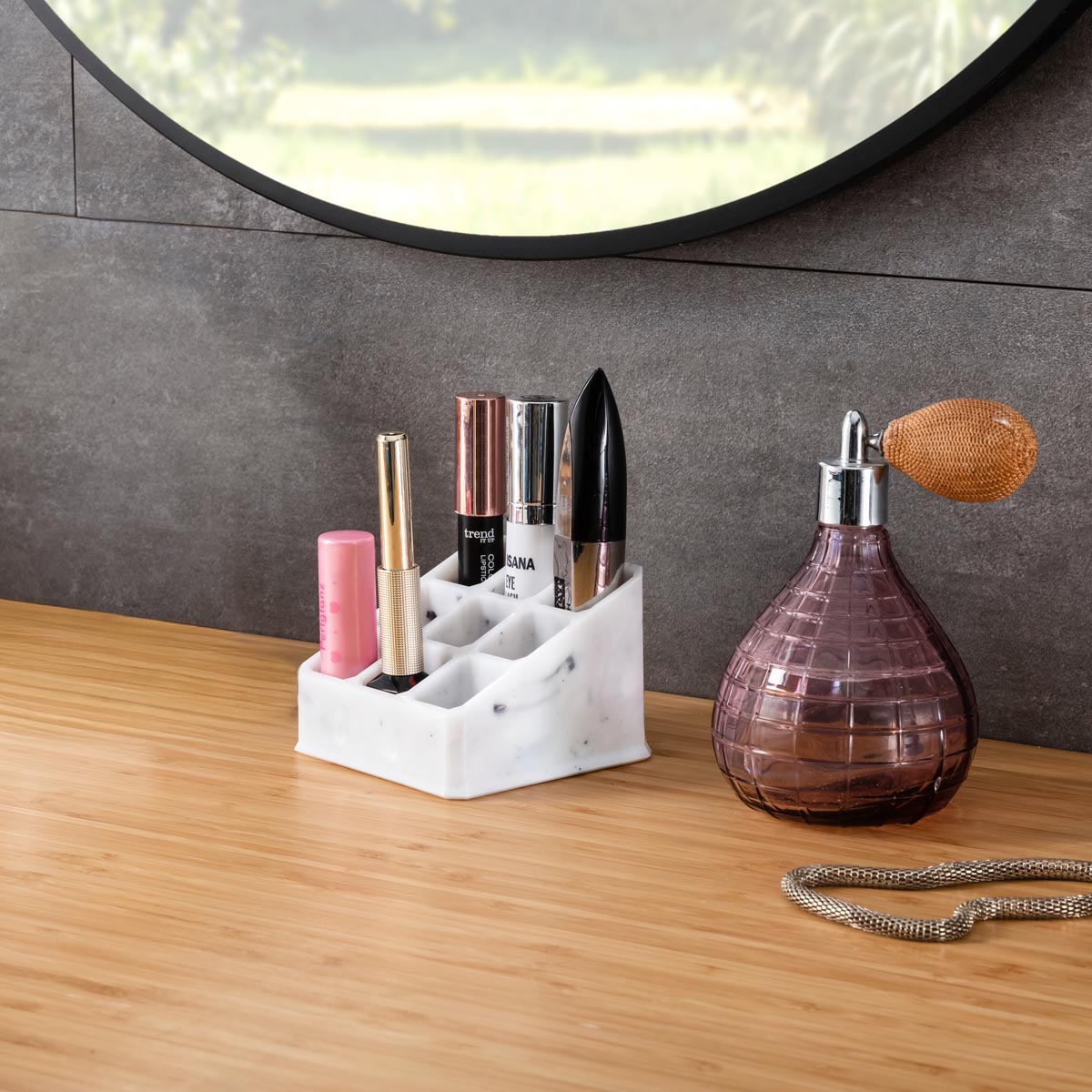 Fotografie produktu: Die moderne Hausfrau Organizér na make-up Marmor