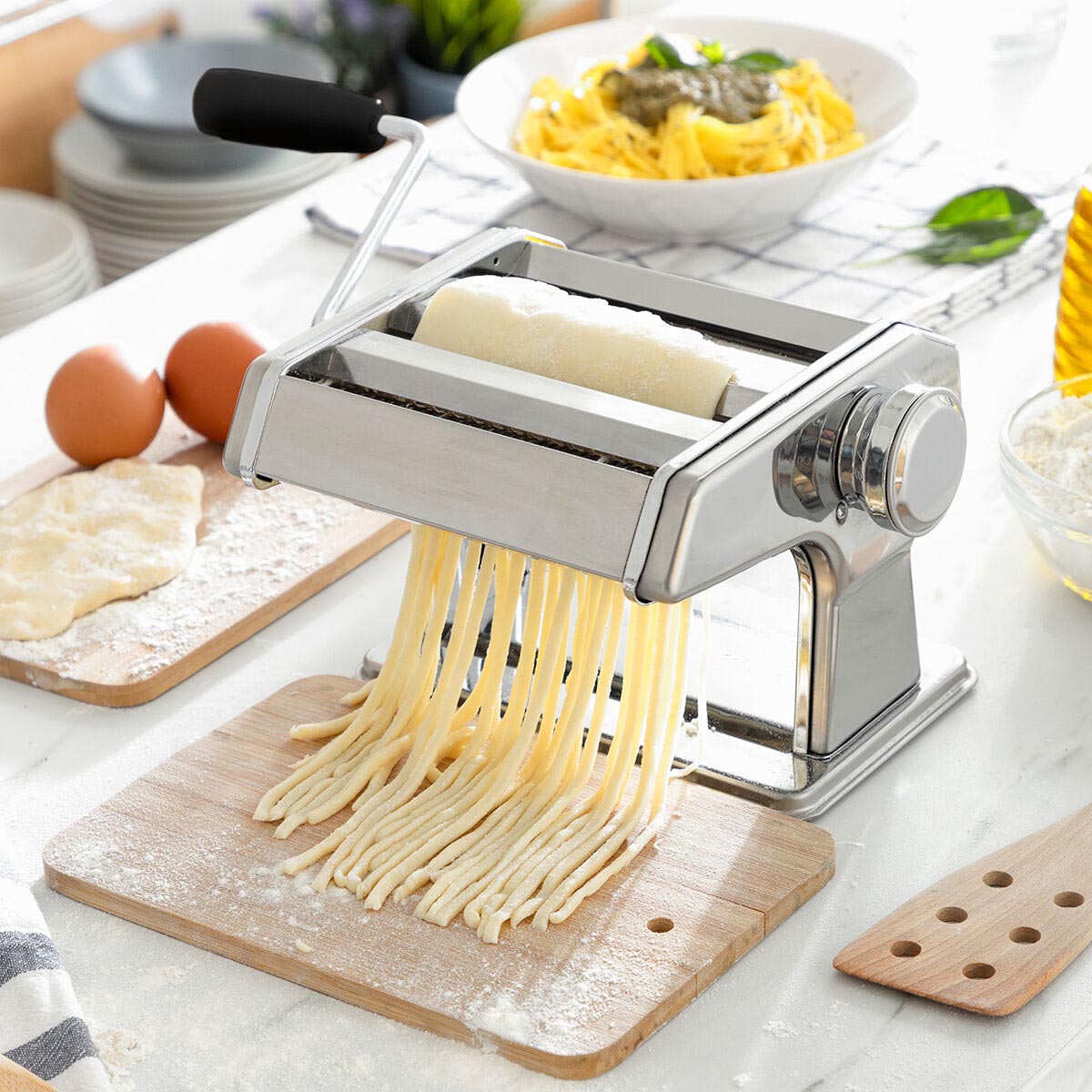 InnovaGoods Stroj na výrobu čerstvých těstovin s recepty Frashta