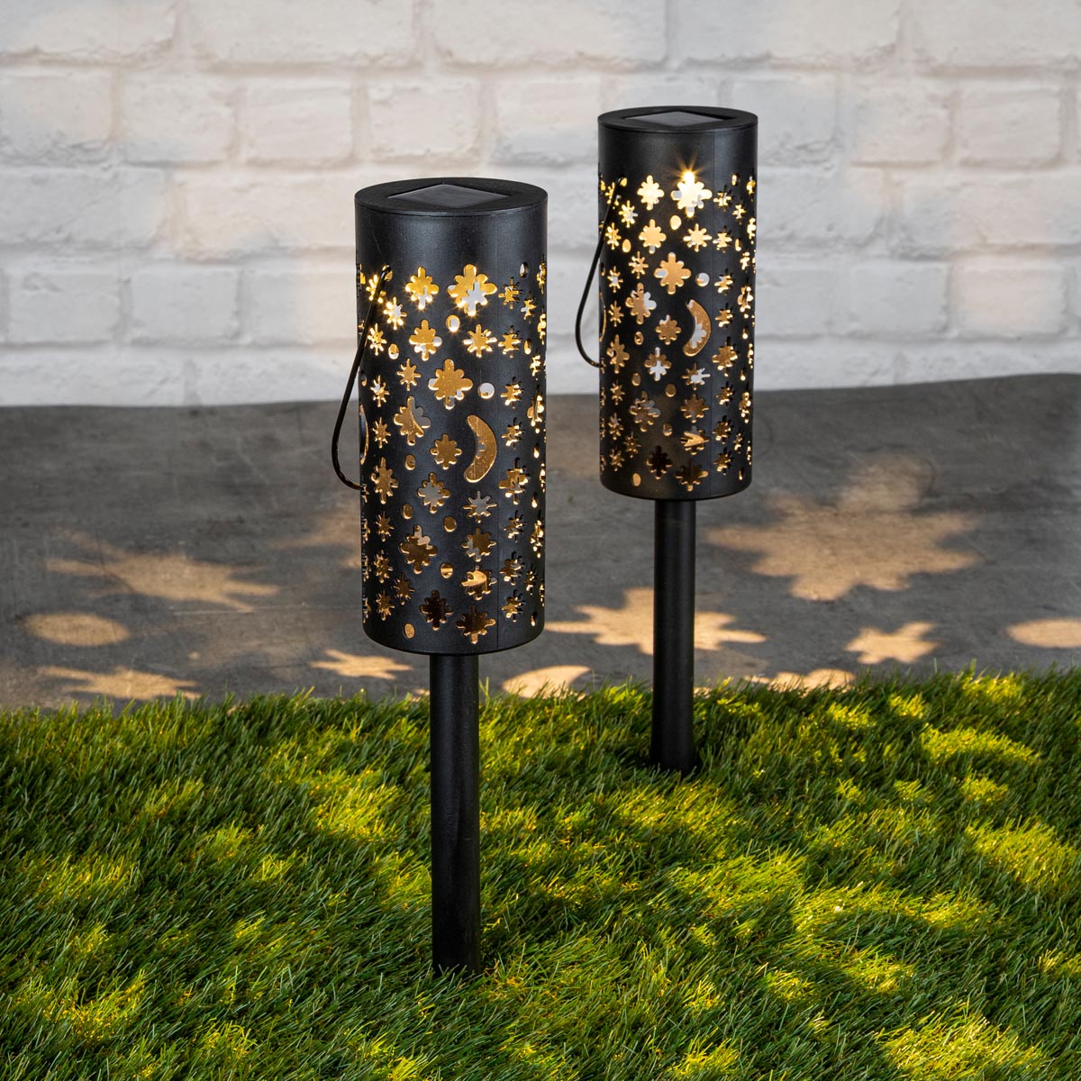 Haushalt International Zahradní solární stínová lampa 2v1, 2 ks