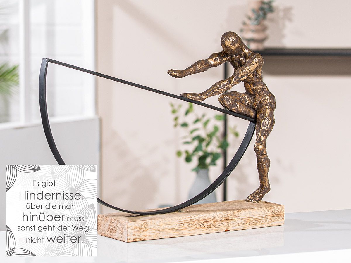Fotografie produktu: Gilde Socha Muž Uphill, 30 cm