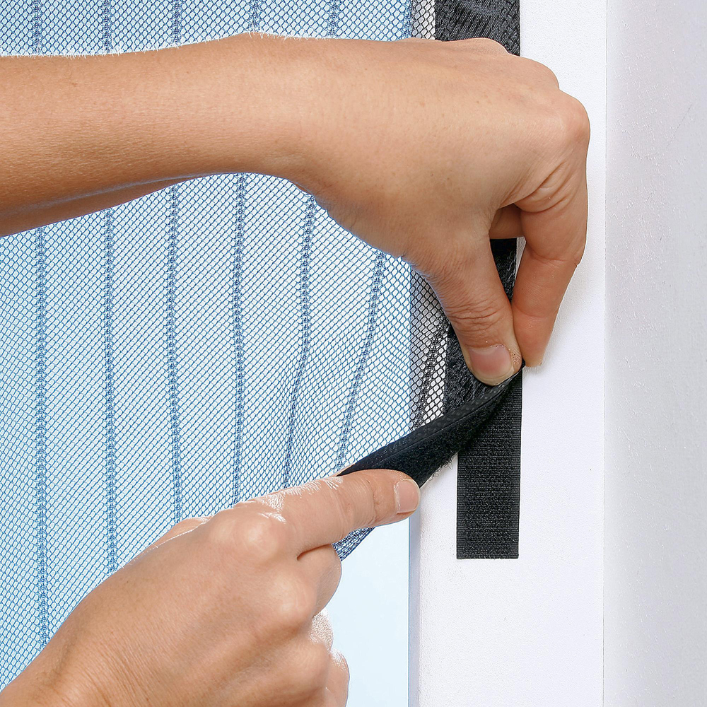 Die moderne Hausfrau Síťový závěs do dveří s magnety