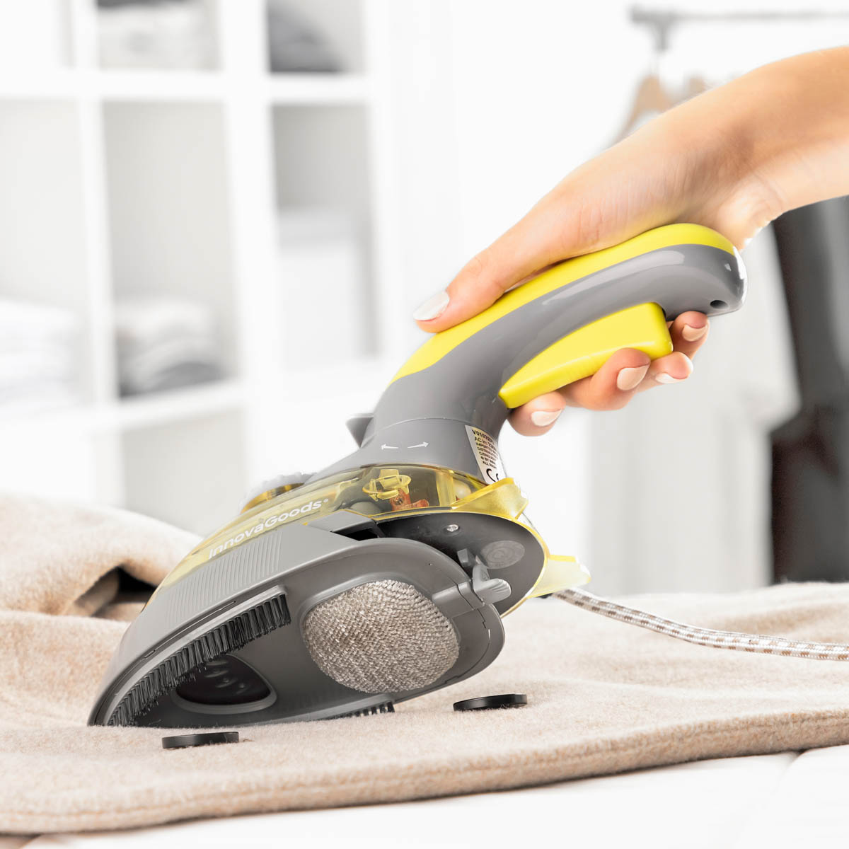 InnovaGoods Mini napařovací žehlička 2 v 1 Velyron