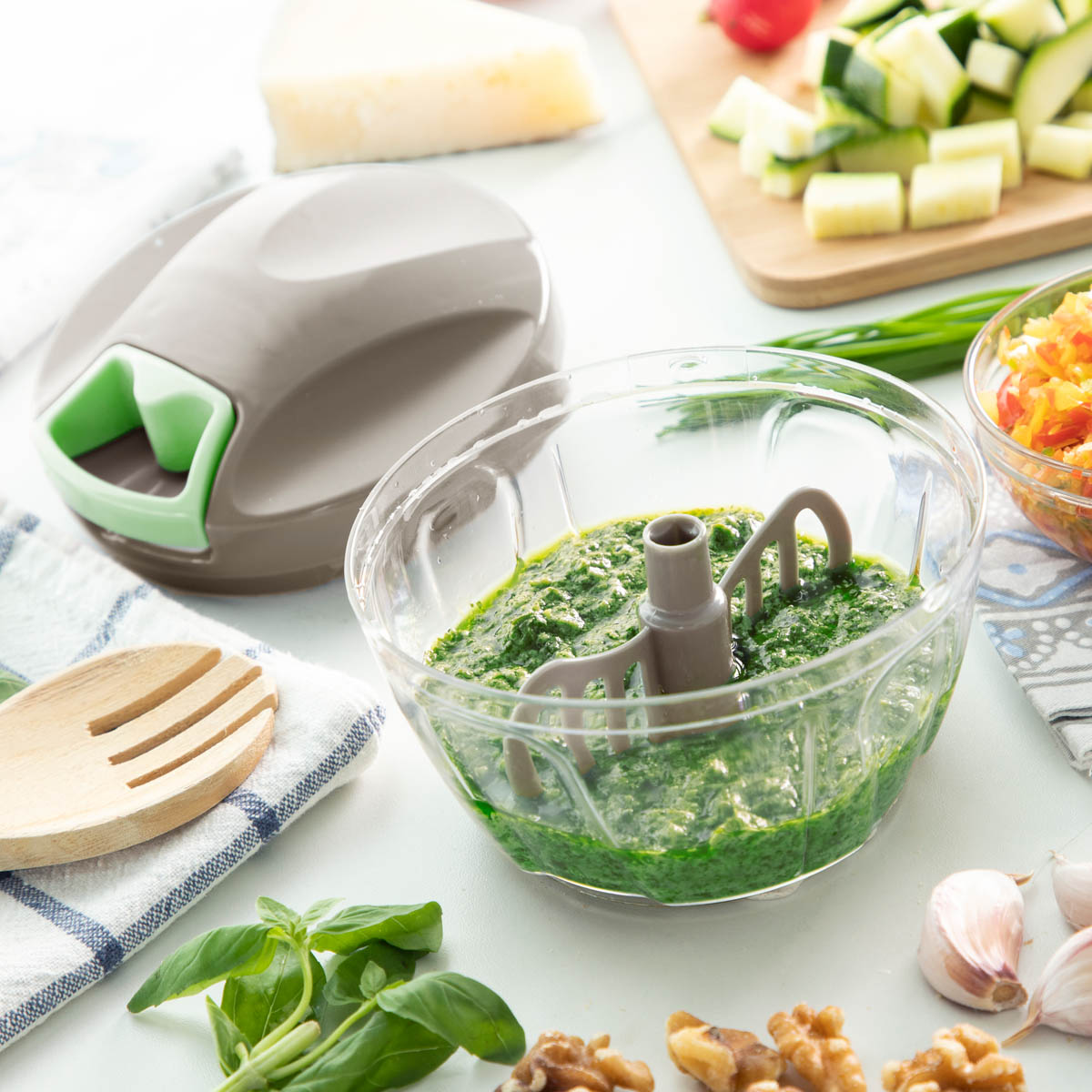 InnovaGoods Ruční sekáček Spinop