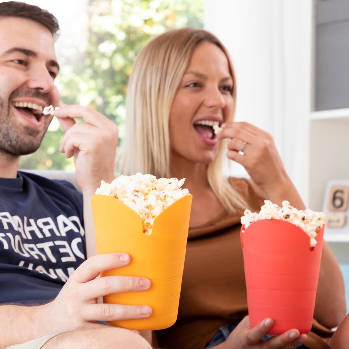 E-shop InnovaGoods Skládací silikonové nádoby na popcorn Popbox, 2 ks