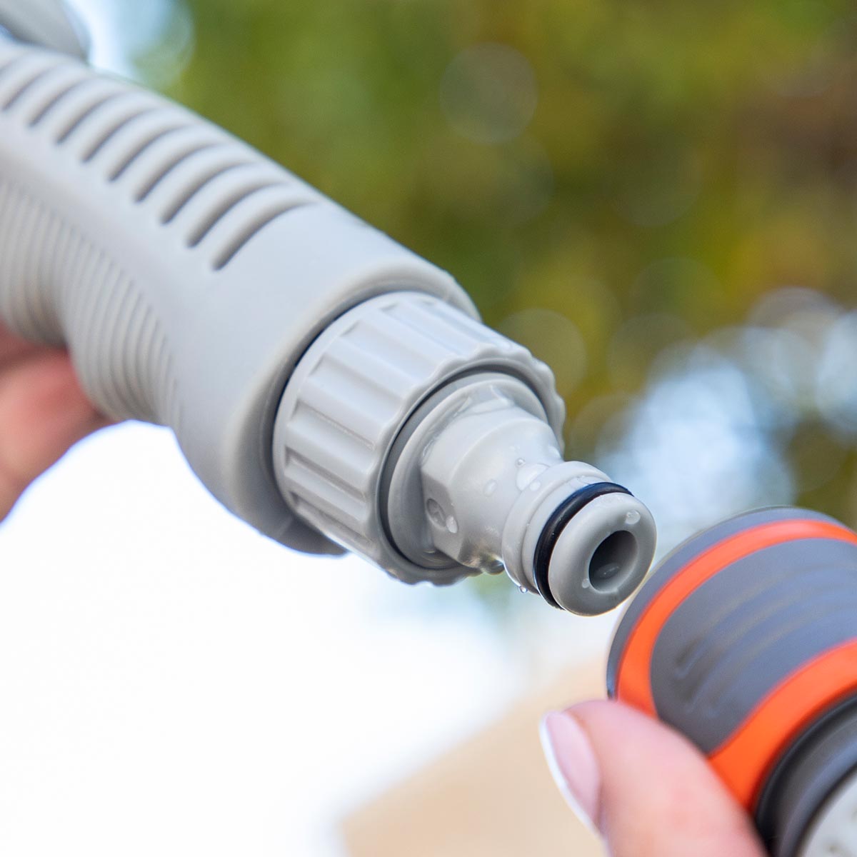 InnovaGoods Rotační mycí kartáč na hadici Twise