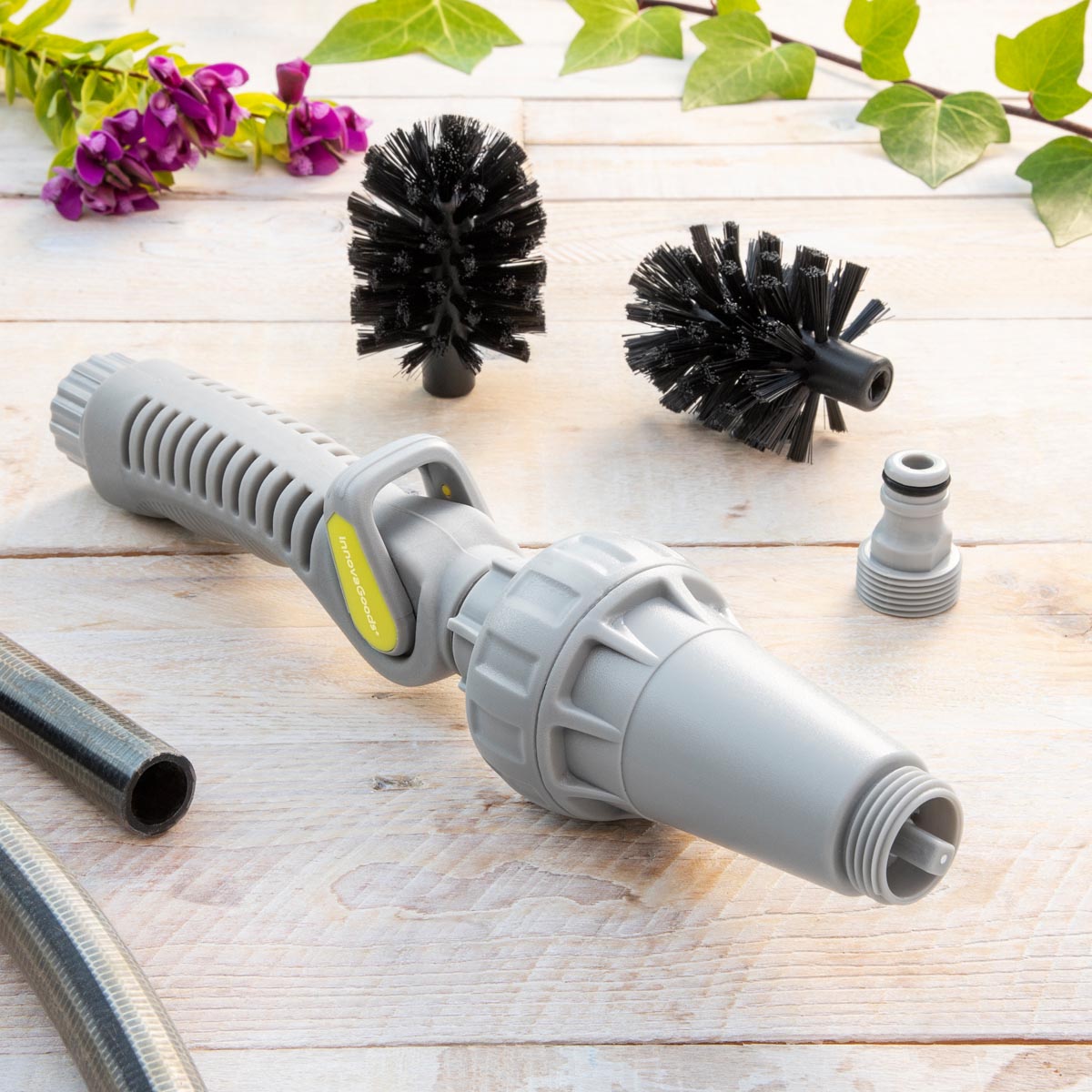 InnovaGoods Rotační mycí kartáč na hadici Twise