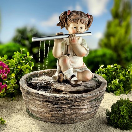 Záhradná fontána Dievča s flautou Sara