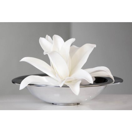 Dekoratívny penový kvet, biely
