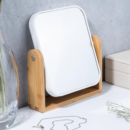 Bambusové kozmetické zrkadlo