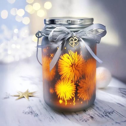 Dekorácia LED lampášov s ohňostrojom