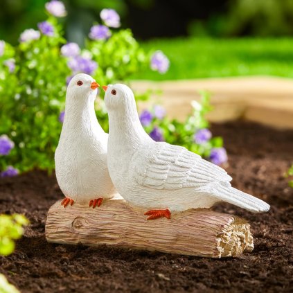 Záhradná dekorácia Holubice