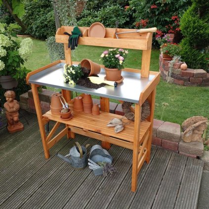 Prekladací stolík s policou