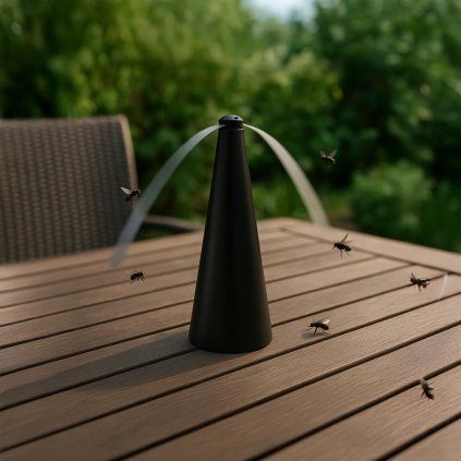 Ventilátor proti hmyzu, čierny