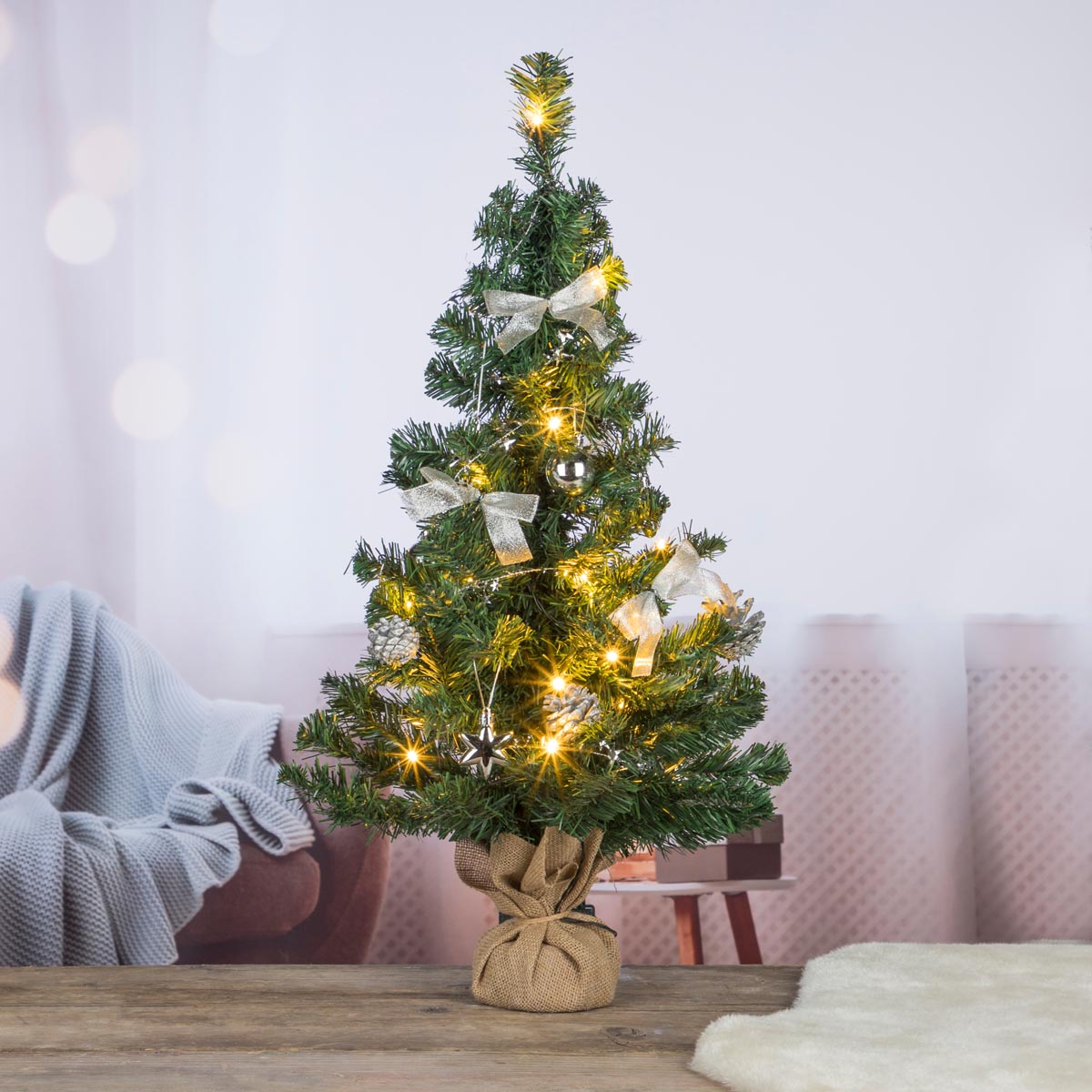 E-shop Umelý vianočný stromček, strieborné ozdoby, 75 cm