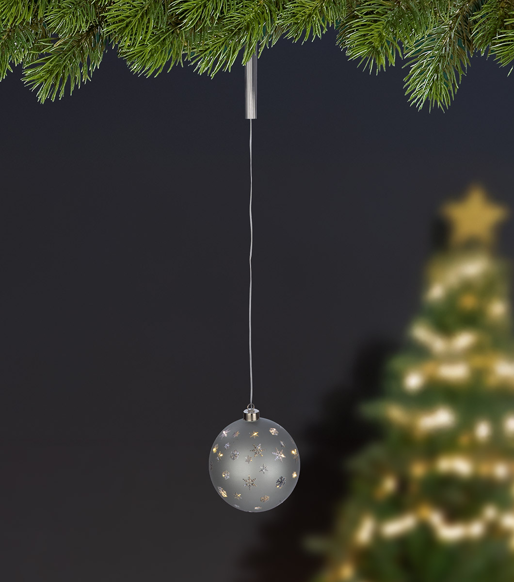 Fotografia produktu: Závesná LED guľa Estella, 76,5 cm