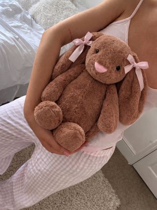 Nejhebčí objetí, které vydrží navždy 🤎 ✔️ Luxusně jemný materiál ✔️ Perfektní dárek k narození miminka, narozeninám i jen...