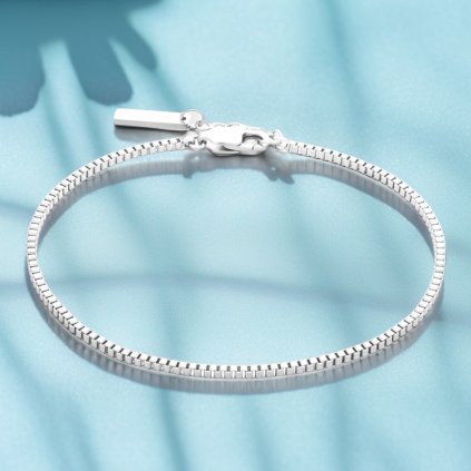 94 naramek box classic stribrny