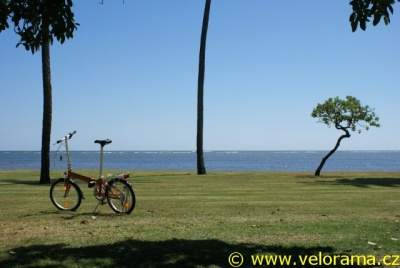 Skládací kolo na dovolenou – Dahon Vitesse D7 na Havaji