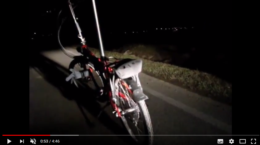 Test viditelnosti osvětleného a neosvětleného cyklisty