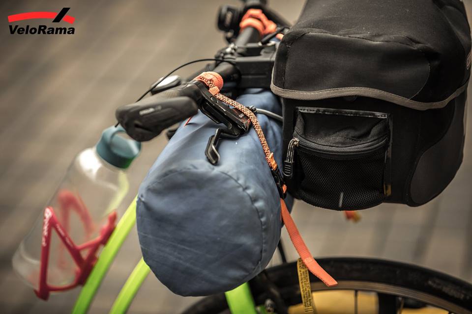 kolobezka-natezko-mibo-gt-rokstraps-ergon