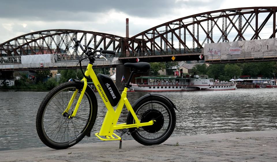 recenze-elektroskutr-mosquito-09