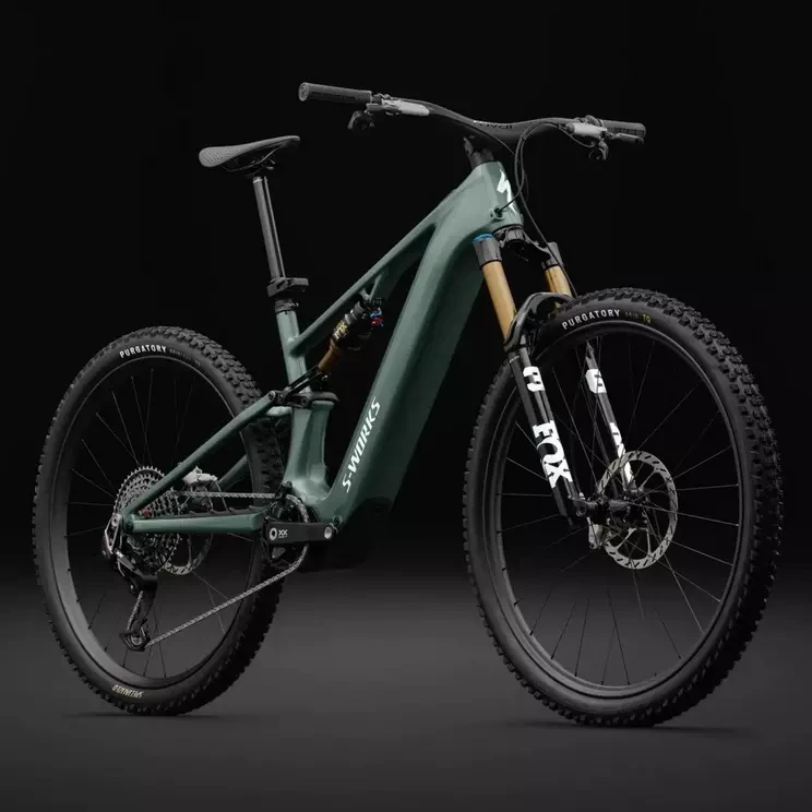 Celková váha Levo R