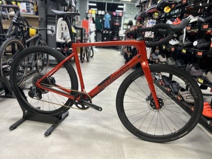 SPECIALIZED Diverge Pro Carbon Gloss Redwood/Smoke/Chrome/Clean Test Bike