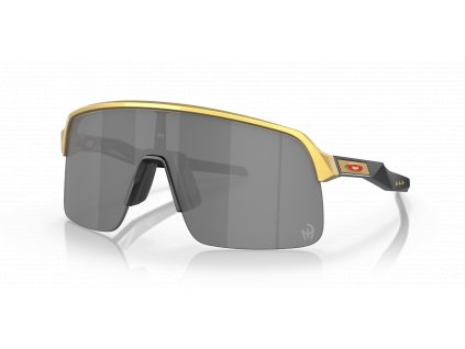 OAKLEY Sutro Lite Patrick Mahomes II Collection Olympic Gold Frame/Prizm Black Lenses  Športové cyklistické okuliare