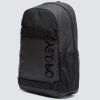 44757 7 oakley the freshman skate backpack blackout