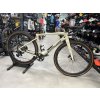 SPECIALIZED Diverge Pro Carbon Gloss Sand/Satin Doppio  Gravel bicykel