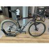 SPECIALIZED S-Works Tarmac SL8 Gloss Solidity/Red To Black Pearl/Metallic White Silver  Cestný bicykel