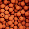 Korálek neon skleněný 8 mm 20 ks skořicový