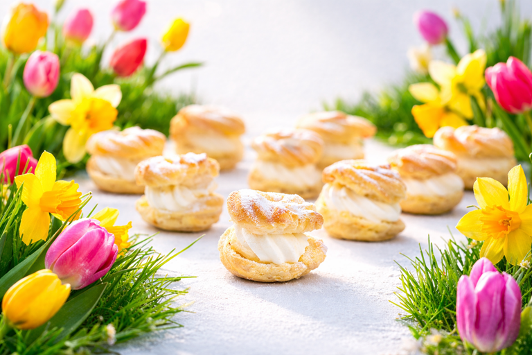 Bůh stvořil Věnečky, ďábel namíchal krém