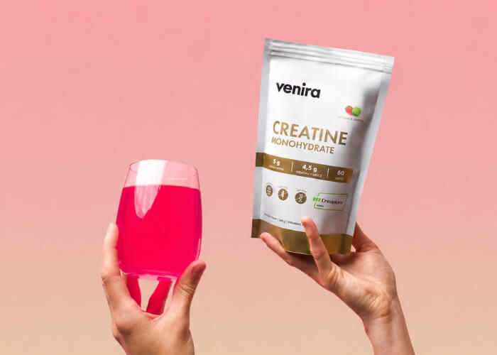 50 největších mýtů o kreatinu, kterým věříš úplně zbytečně a spíš ti škodí