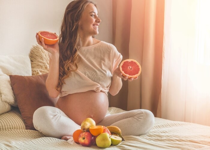 Potraviny a těhotenství: čemu se raději vyhnout a co naopak potřebujete?