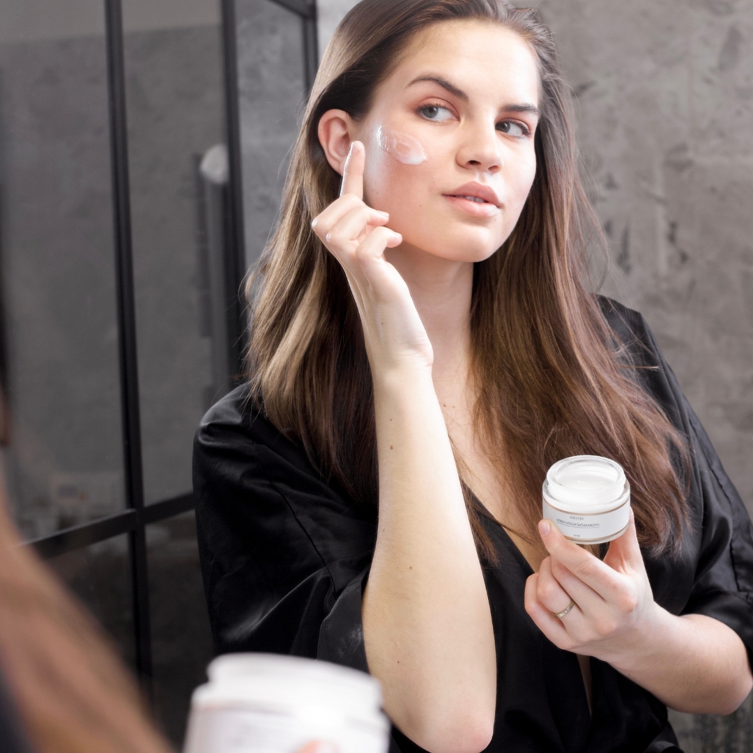 VENIRA hydratační noční krém