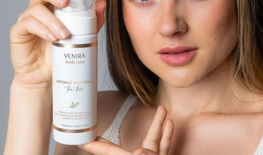 VENIRA intimní mycí pěna s tea tree