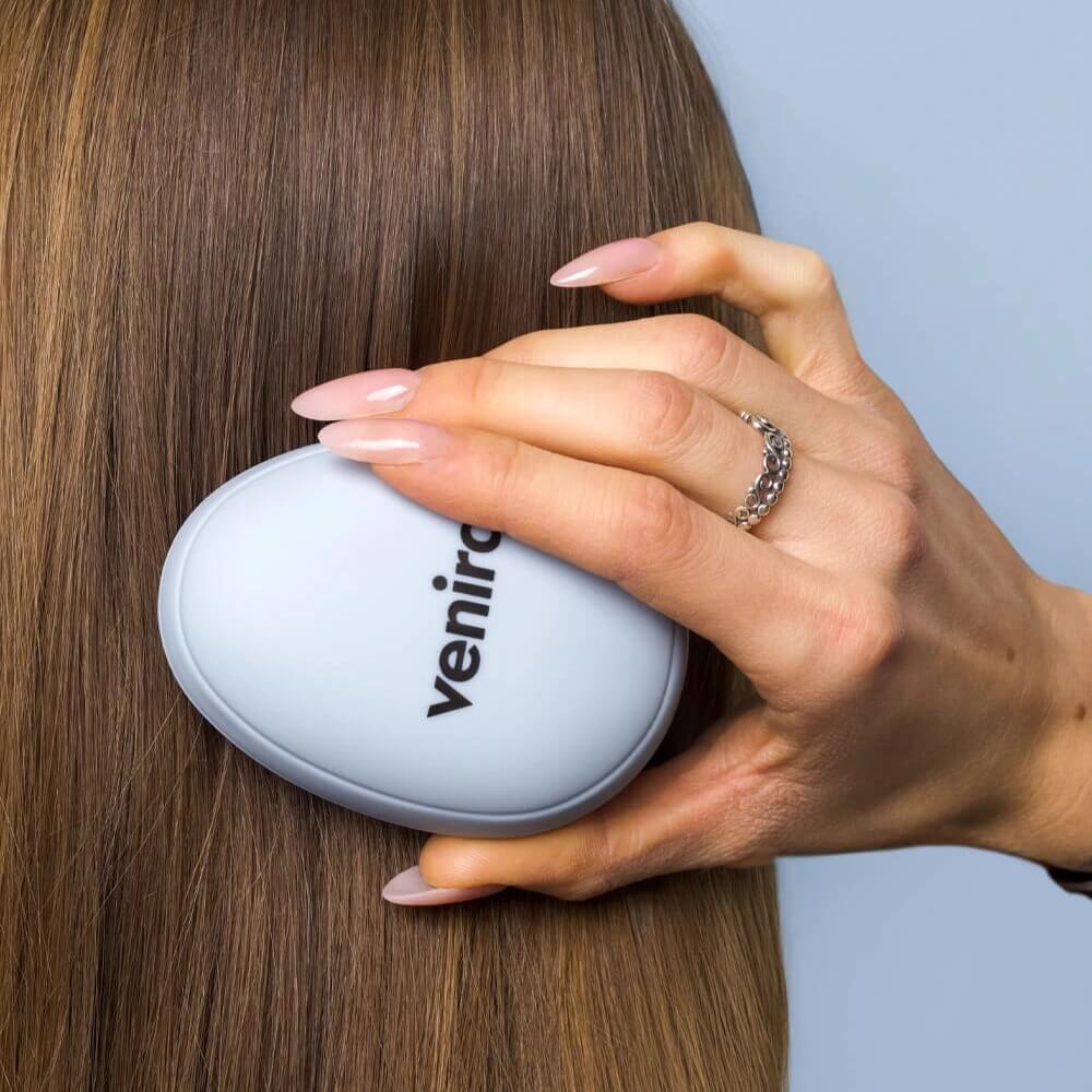 Hřeben na vlasy světle modrý