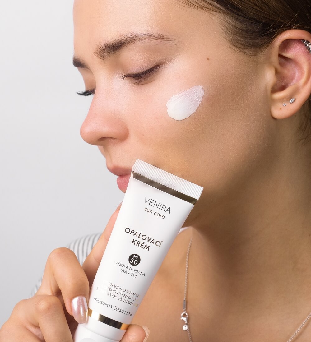 Opalovací krém s SPF 50