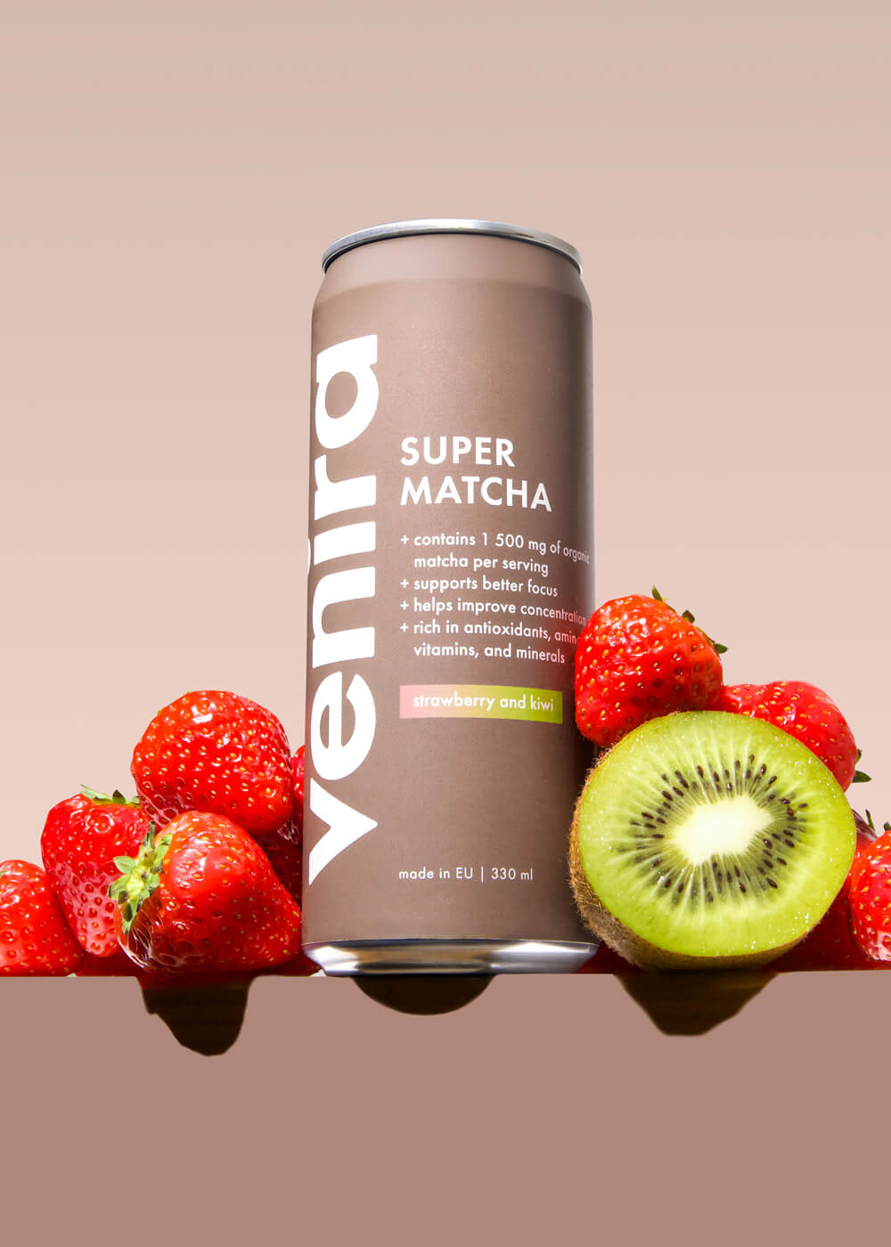 VENIRA super matcha drink v plechovce, jahoda-kiwi, 330 ml
