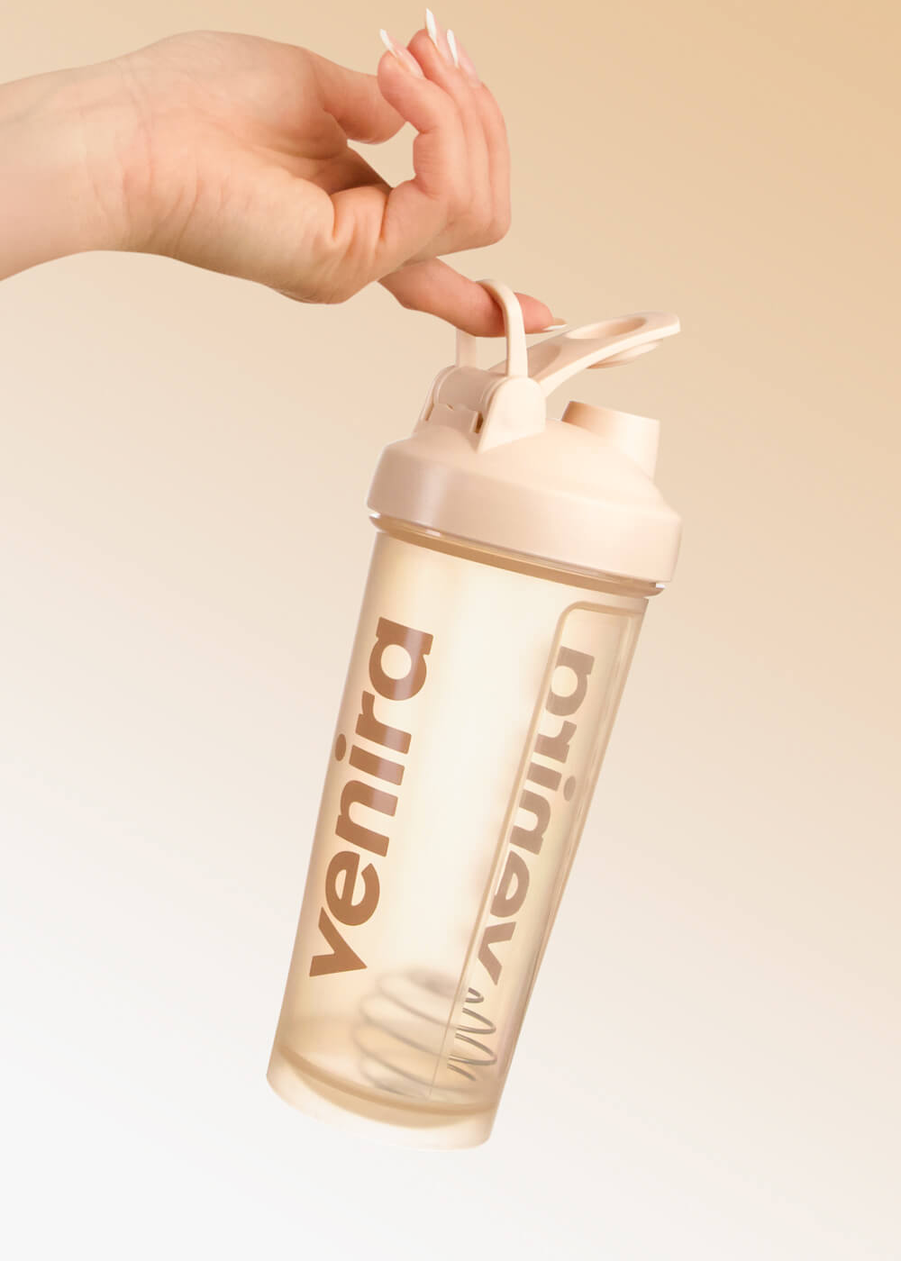 VENIRA shaker PRO s poutkem, béžový - 600 ml