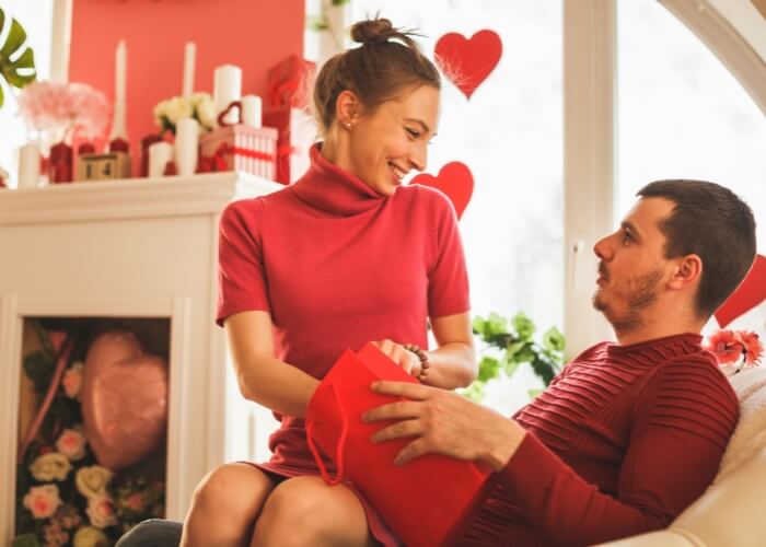 Valentín sa blíži! Čo sa kupuje na Valentína? Máme 10 TOP tipov pre neho aj pre ňu