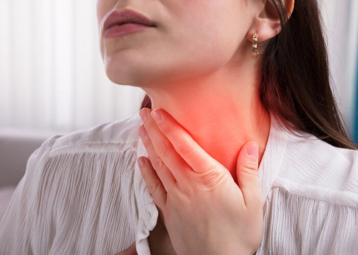 Pálenie záhy – aké sú príčiny a čo pomáha