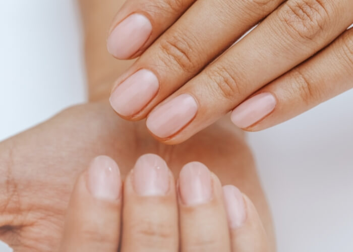 Čo je najlepšie na lámavé nechty? TOP odporúčania pre pevné nechty a najnovšie trendy!