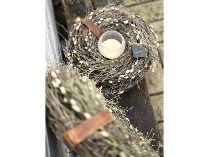 Březový věneček s kočičkami a tymiánem