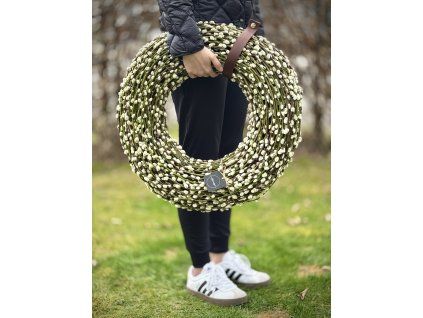 Velký jarní věnec z kočiček